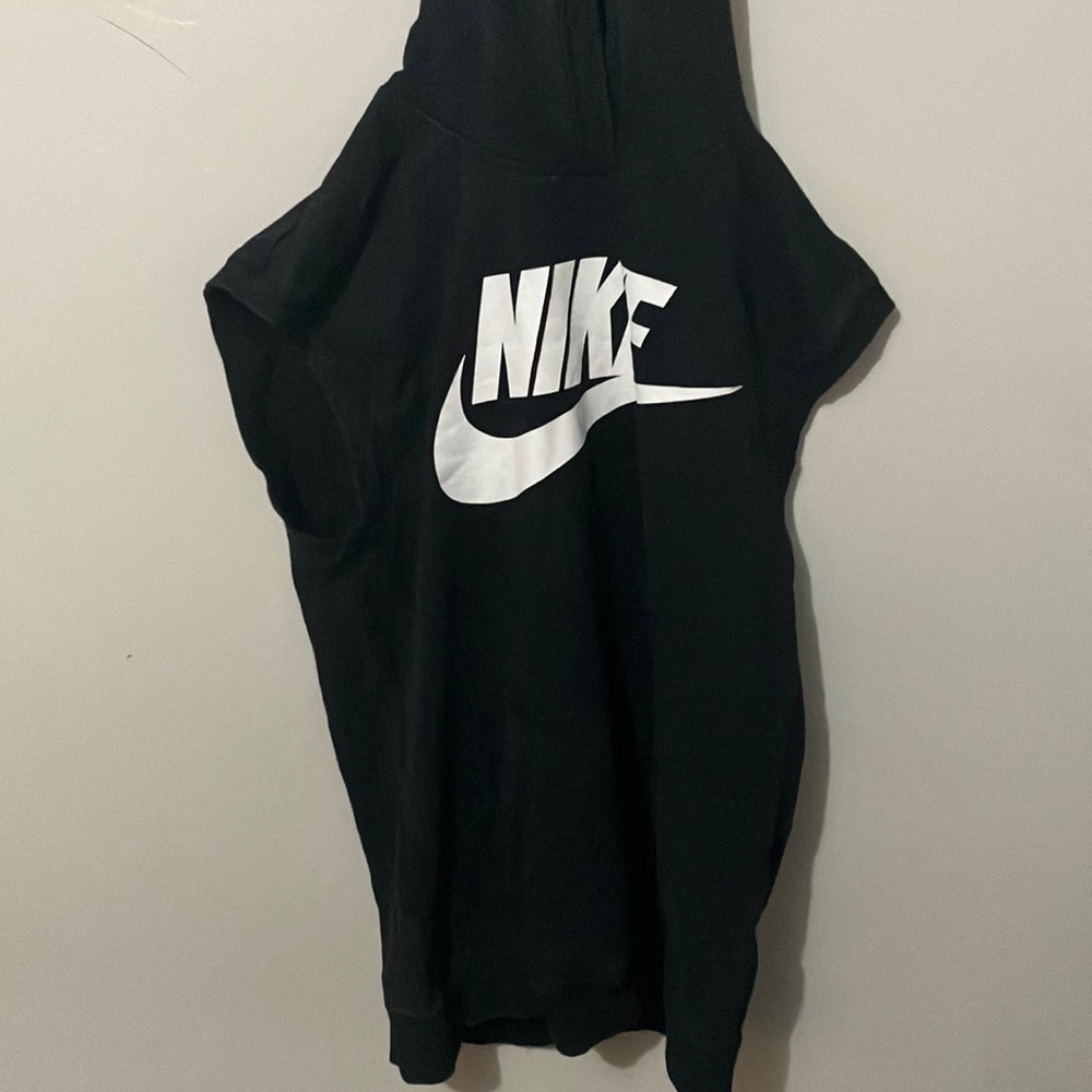 Nike black hoodie without sleeves size M